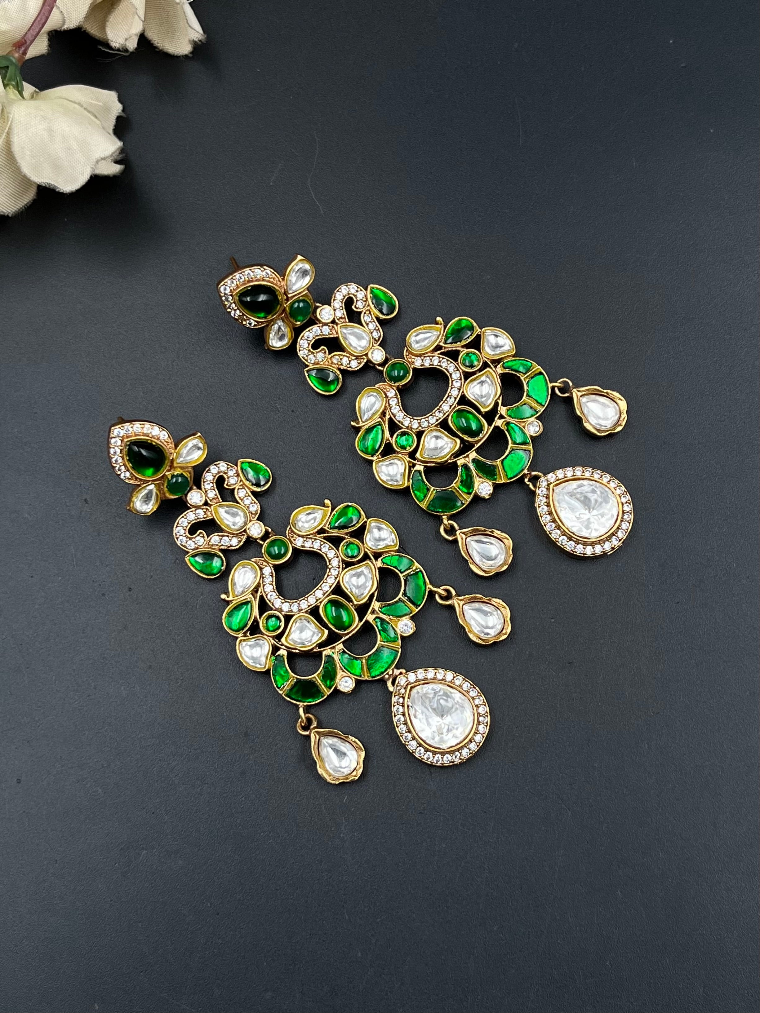 NEETA EARRING