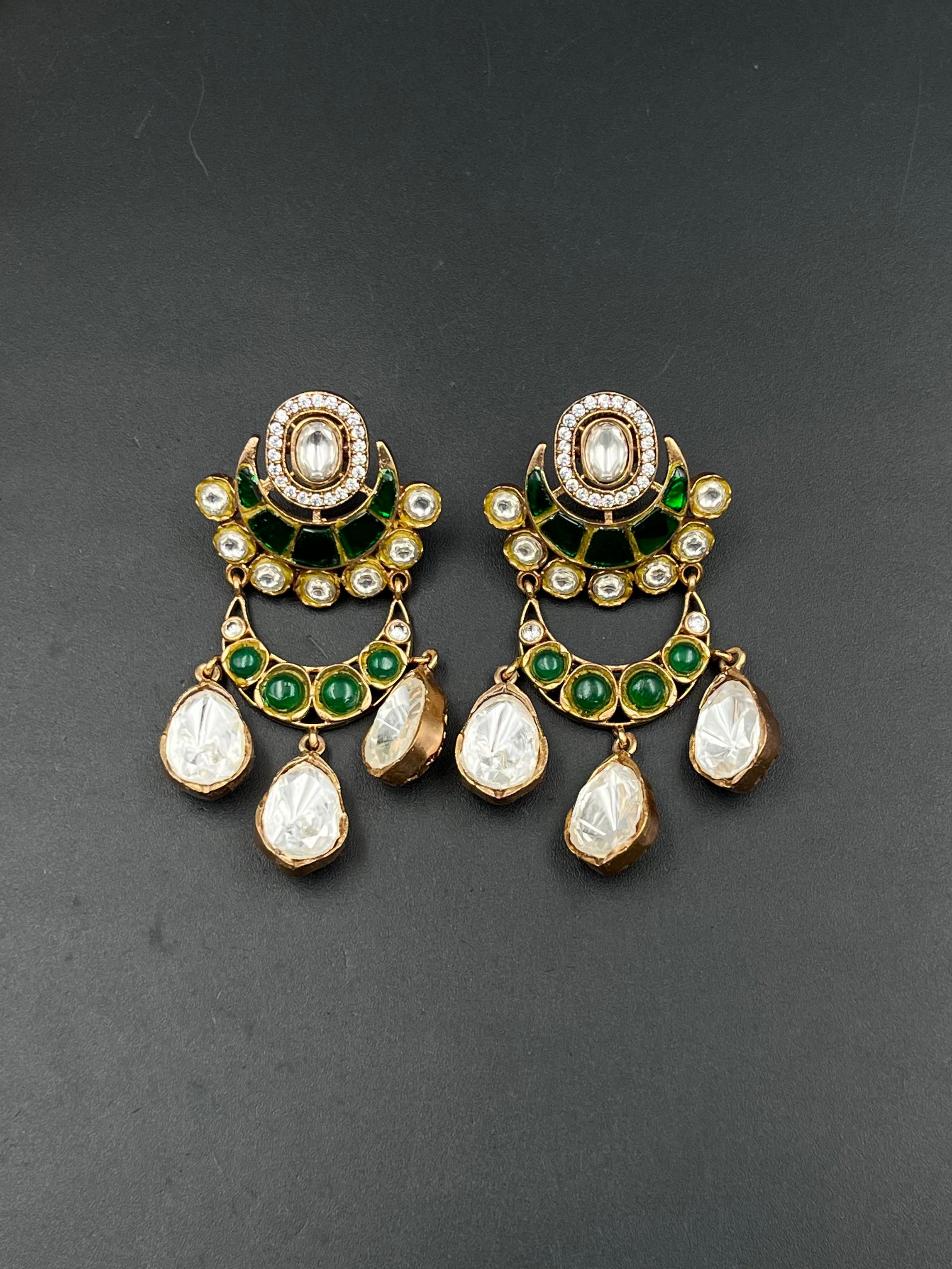 HINAA EARRING