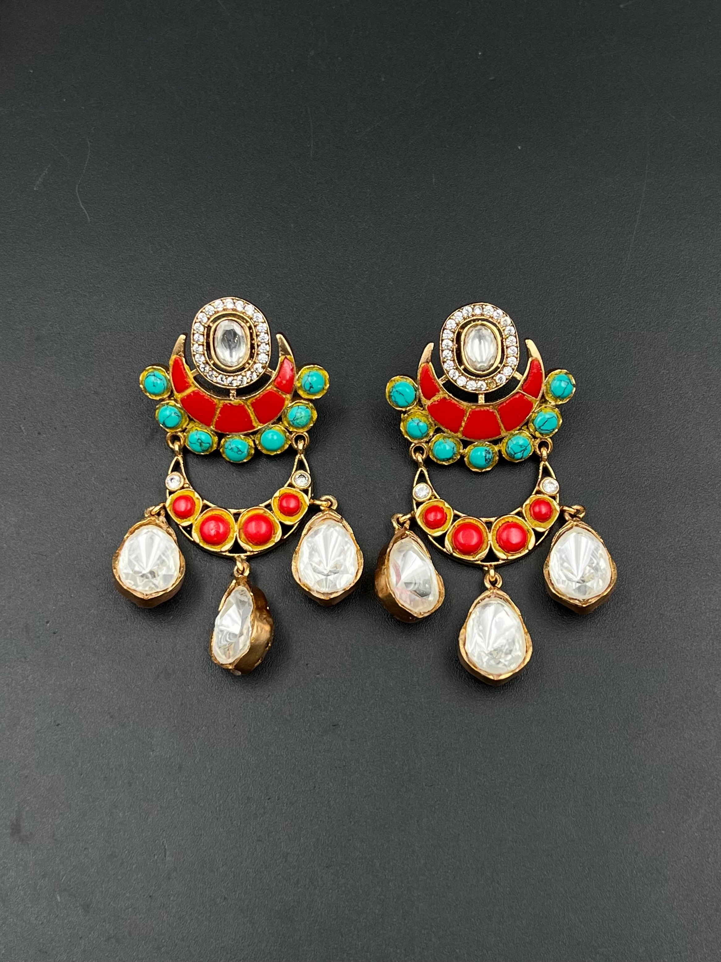 HINAA EARRING