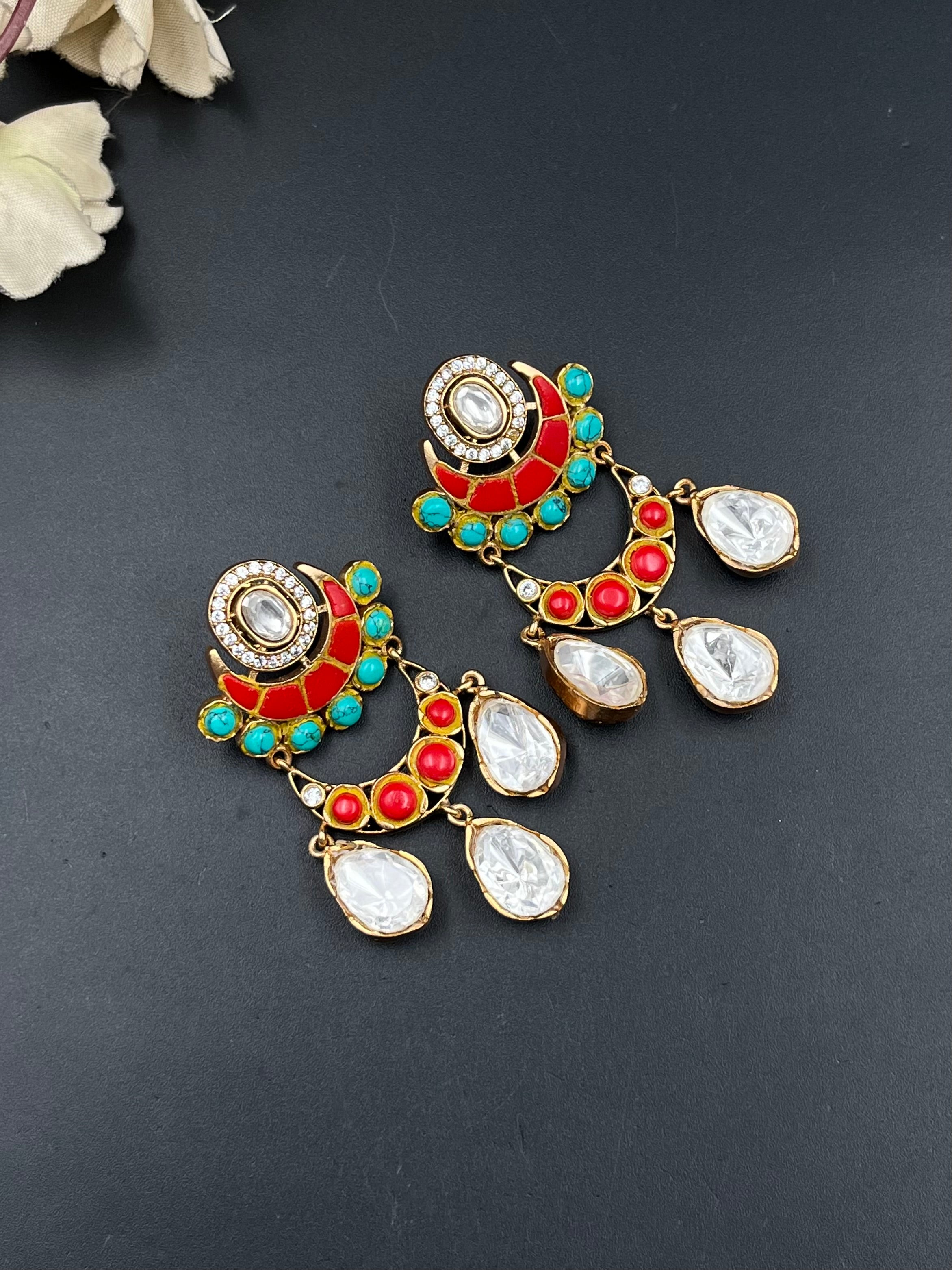 HINAA EARRING