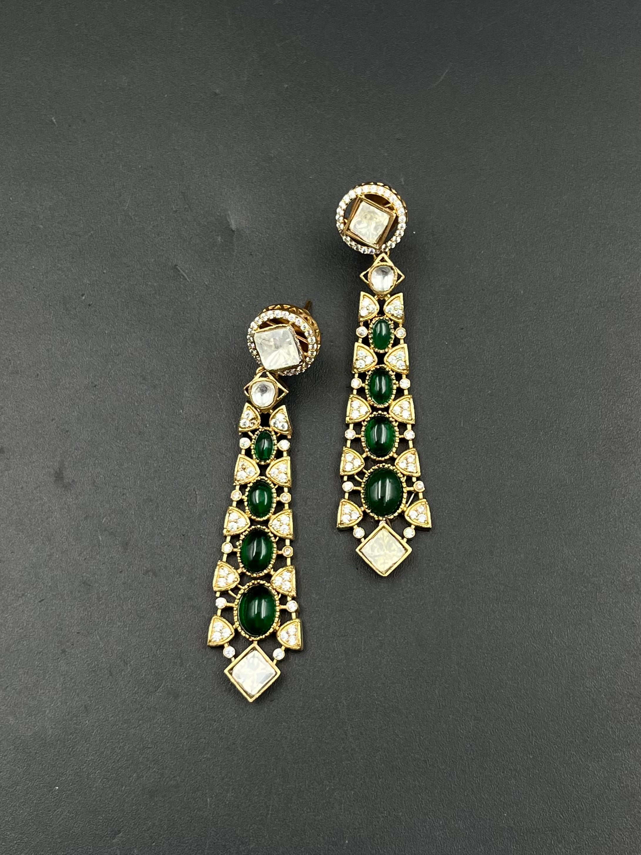 DIYA EARRING