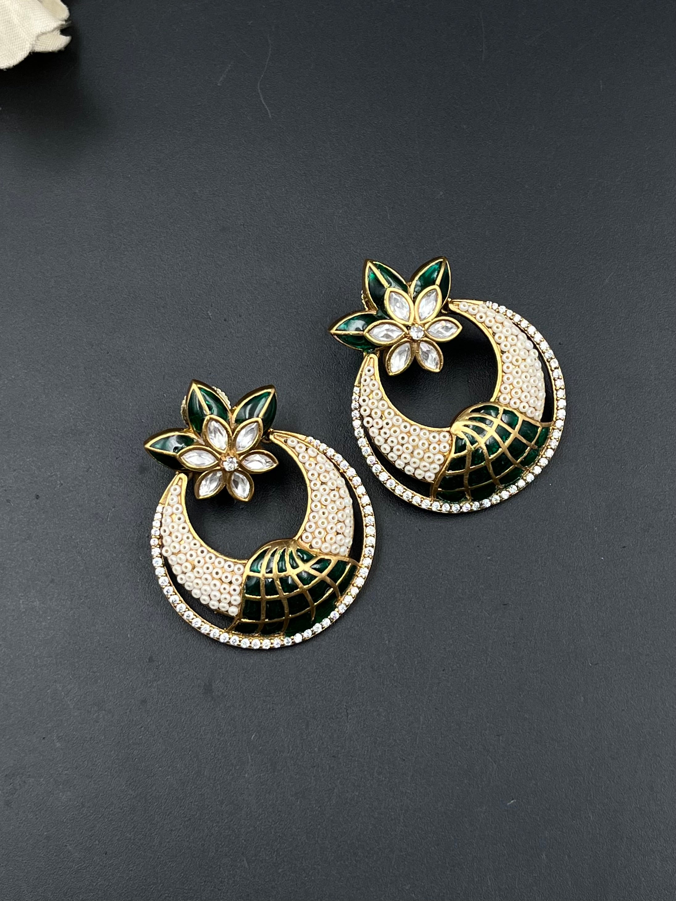 MITA EARRING