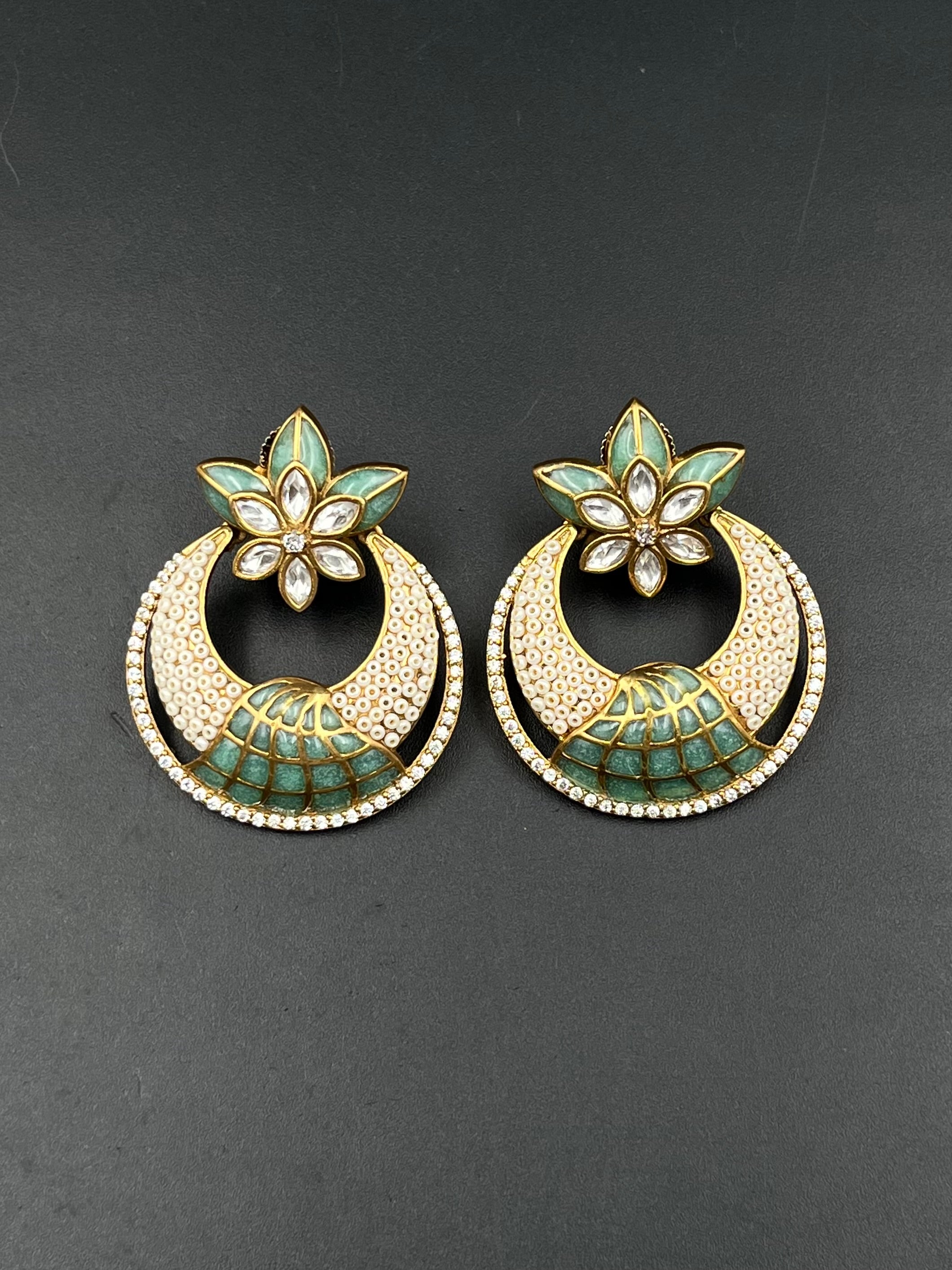 MITA EARRING