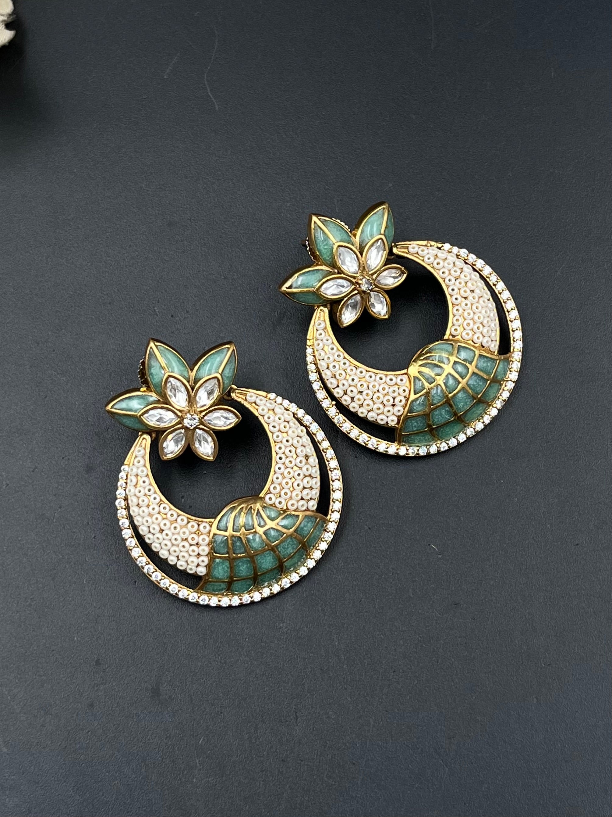 MITA EARRING