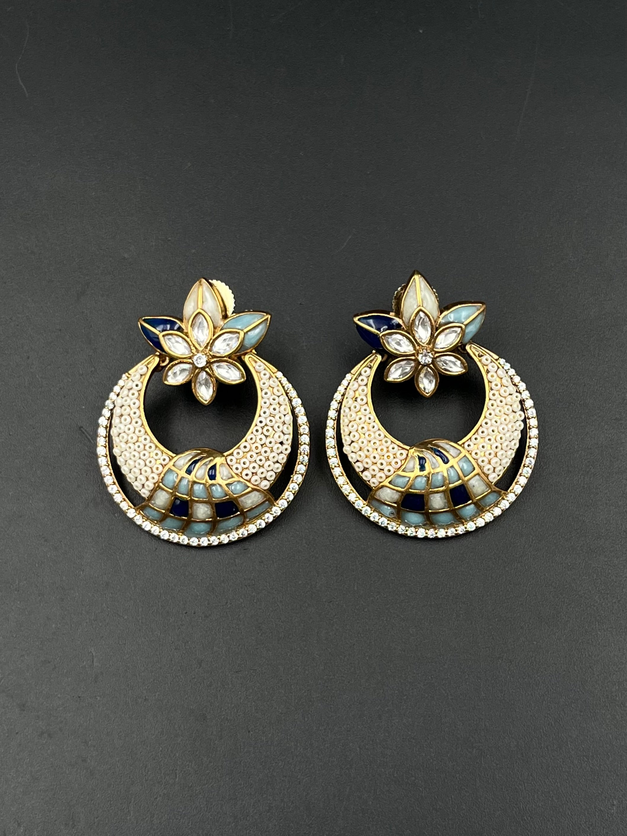 MITA EARRING