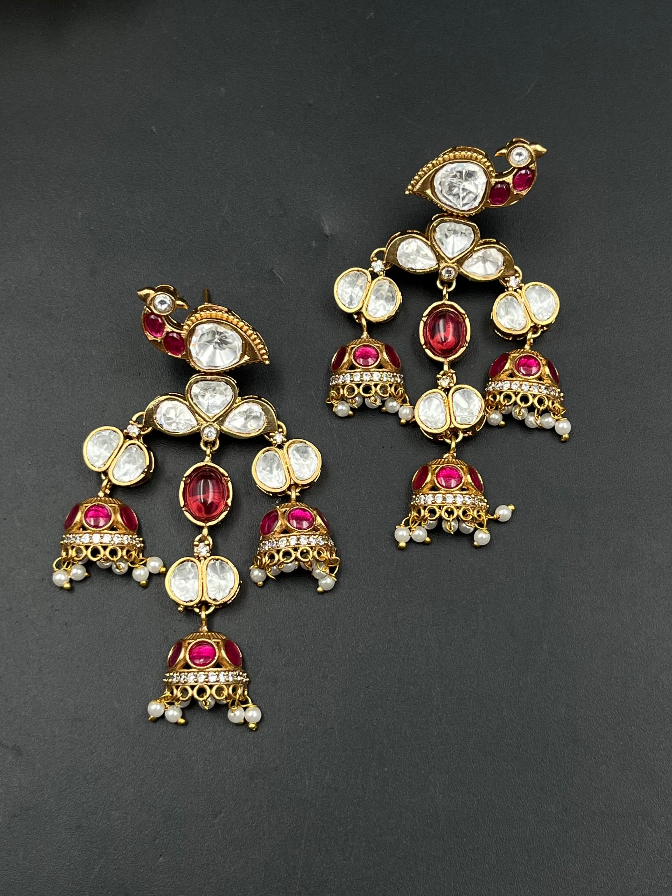NITA EARRING