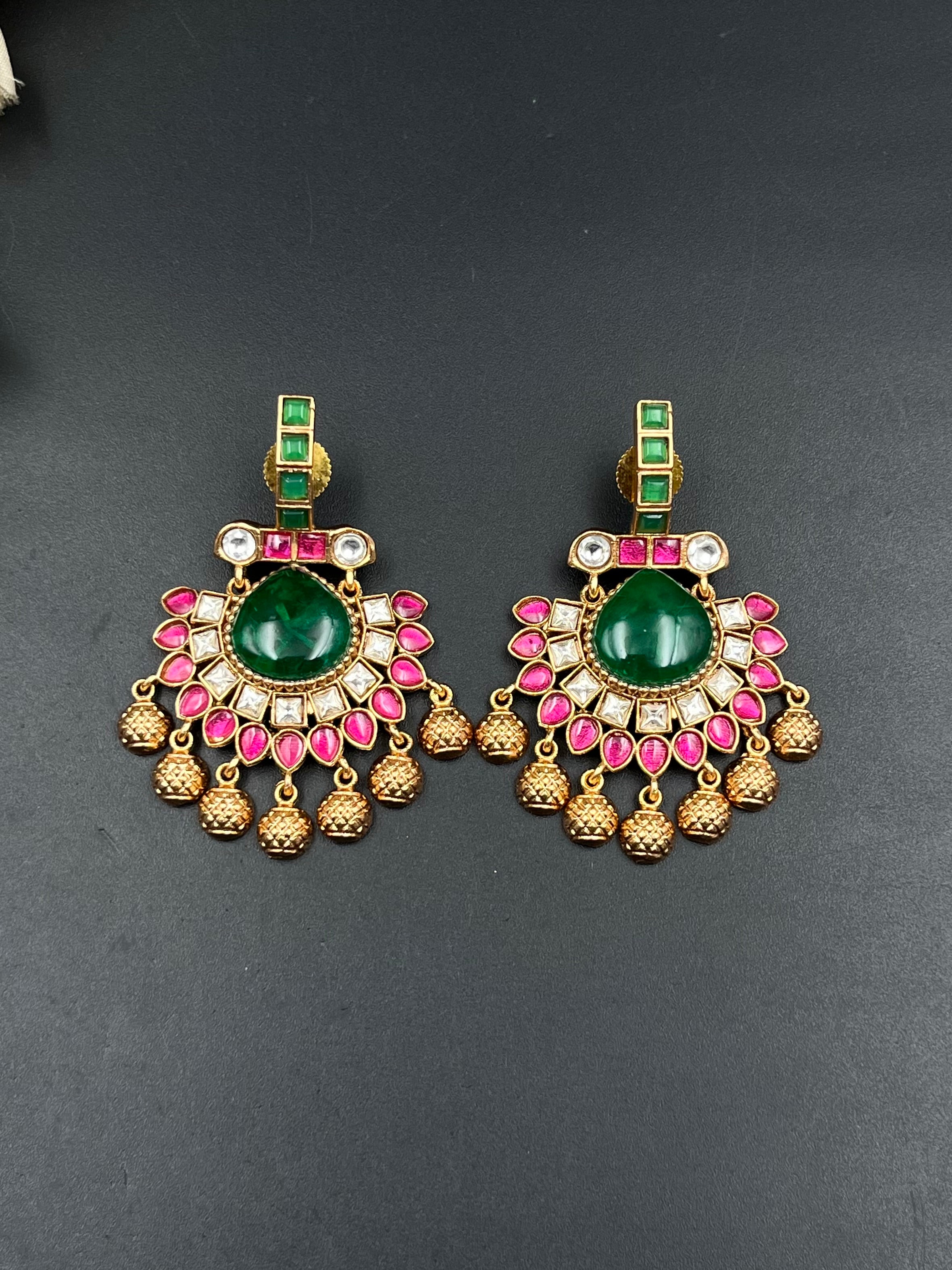 KUSUM EARRING
