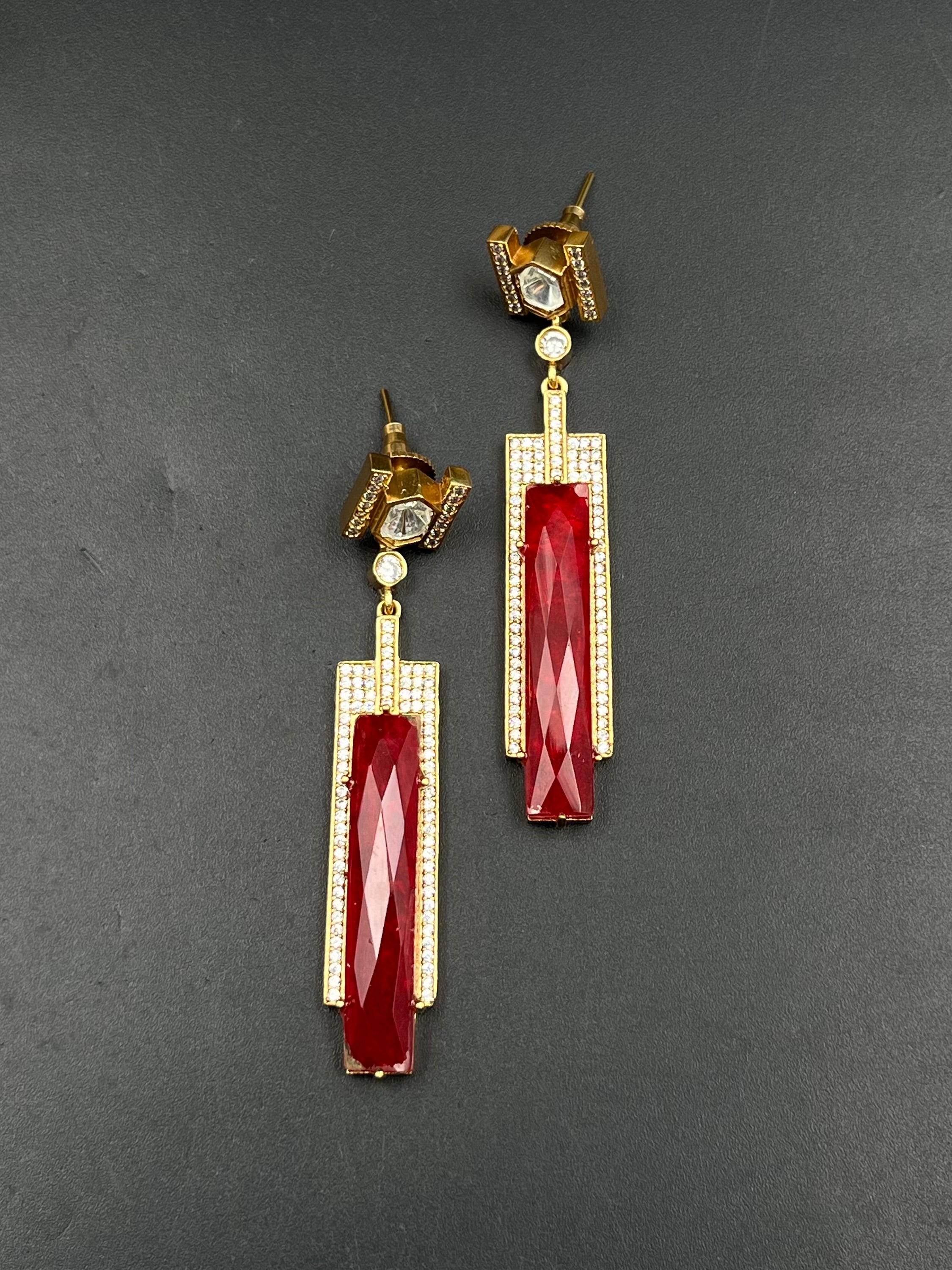 CHIRAG EARRING
