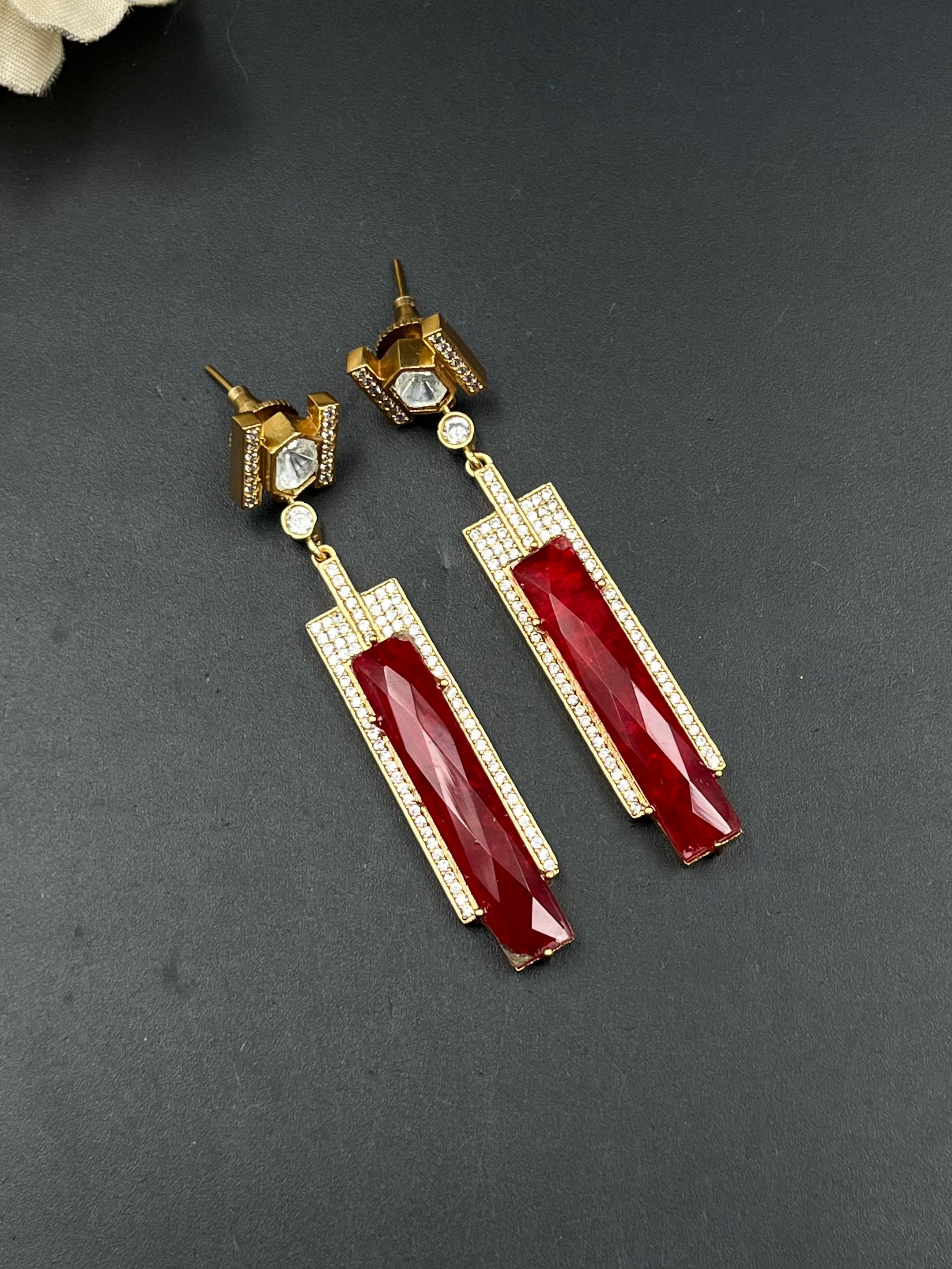 CHIRAG EARRING
