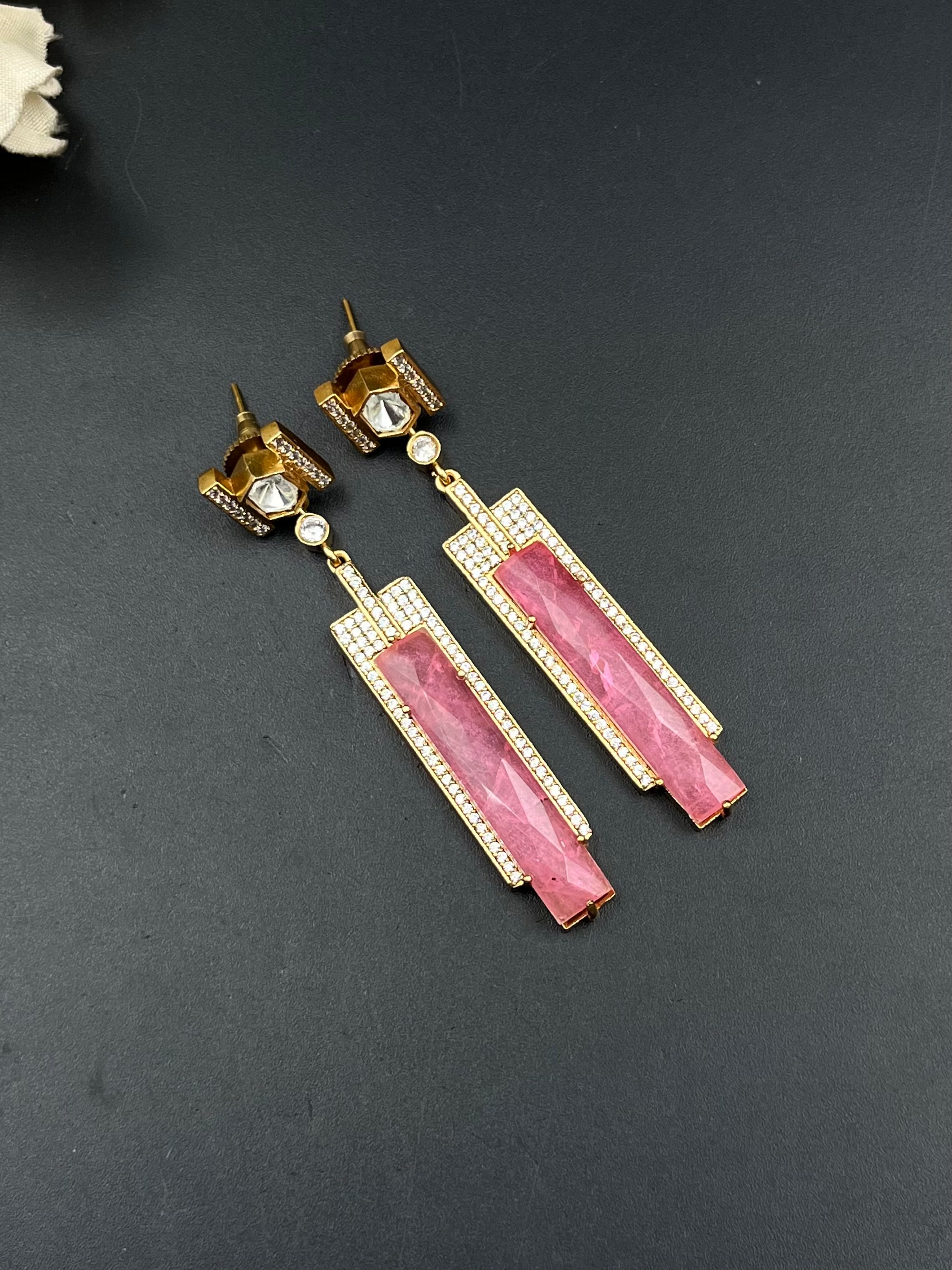 CHIRAG EARRING