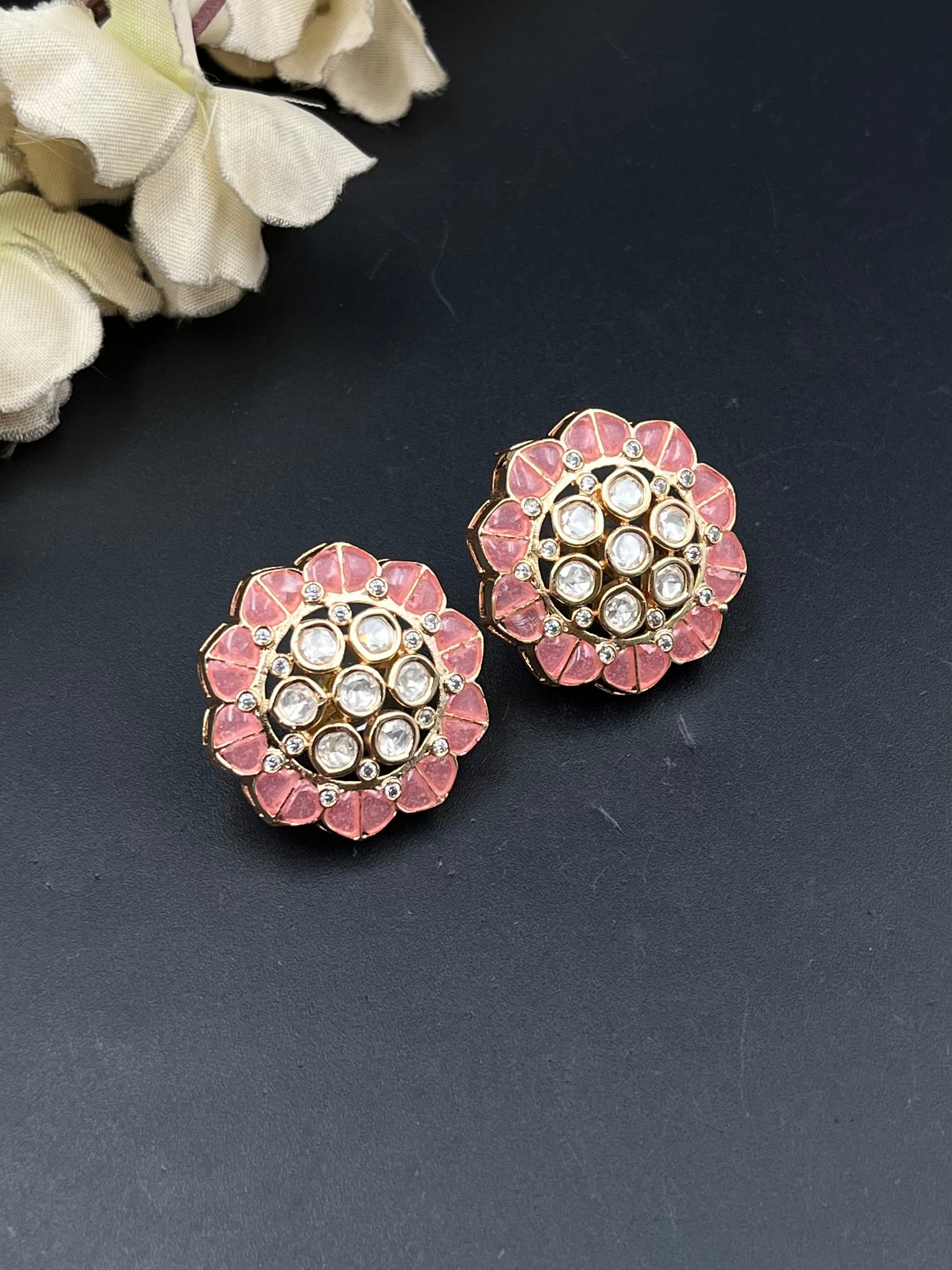 LOYI EARRING