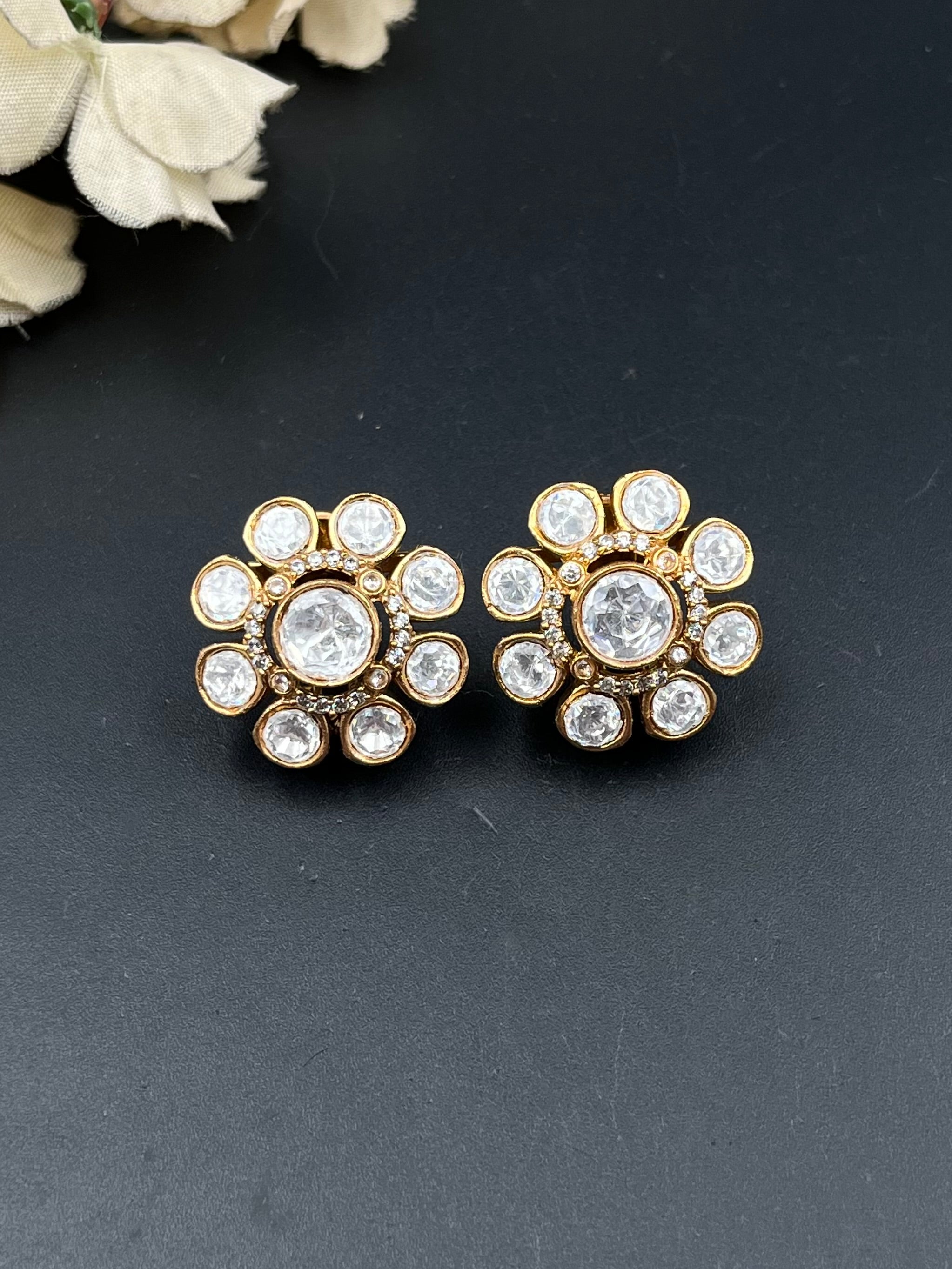 AISHA EARRING