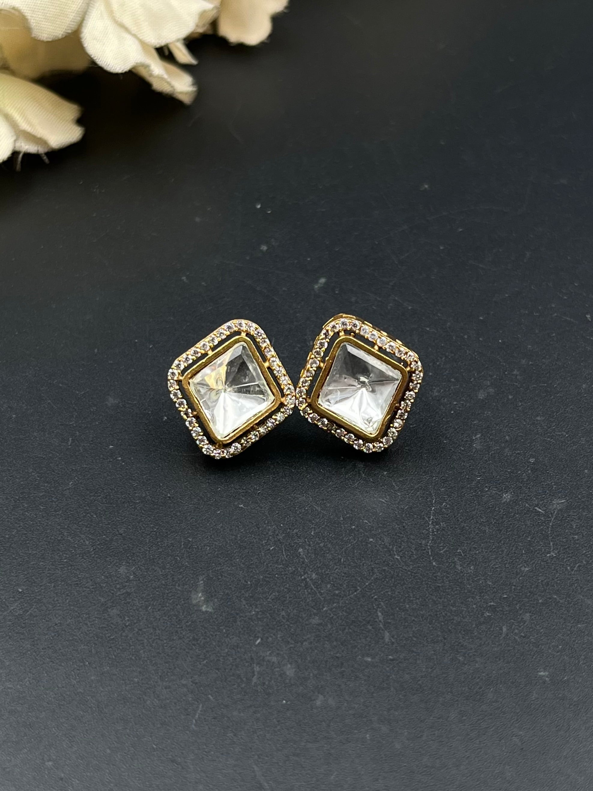 ANAYA EARRING