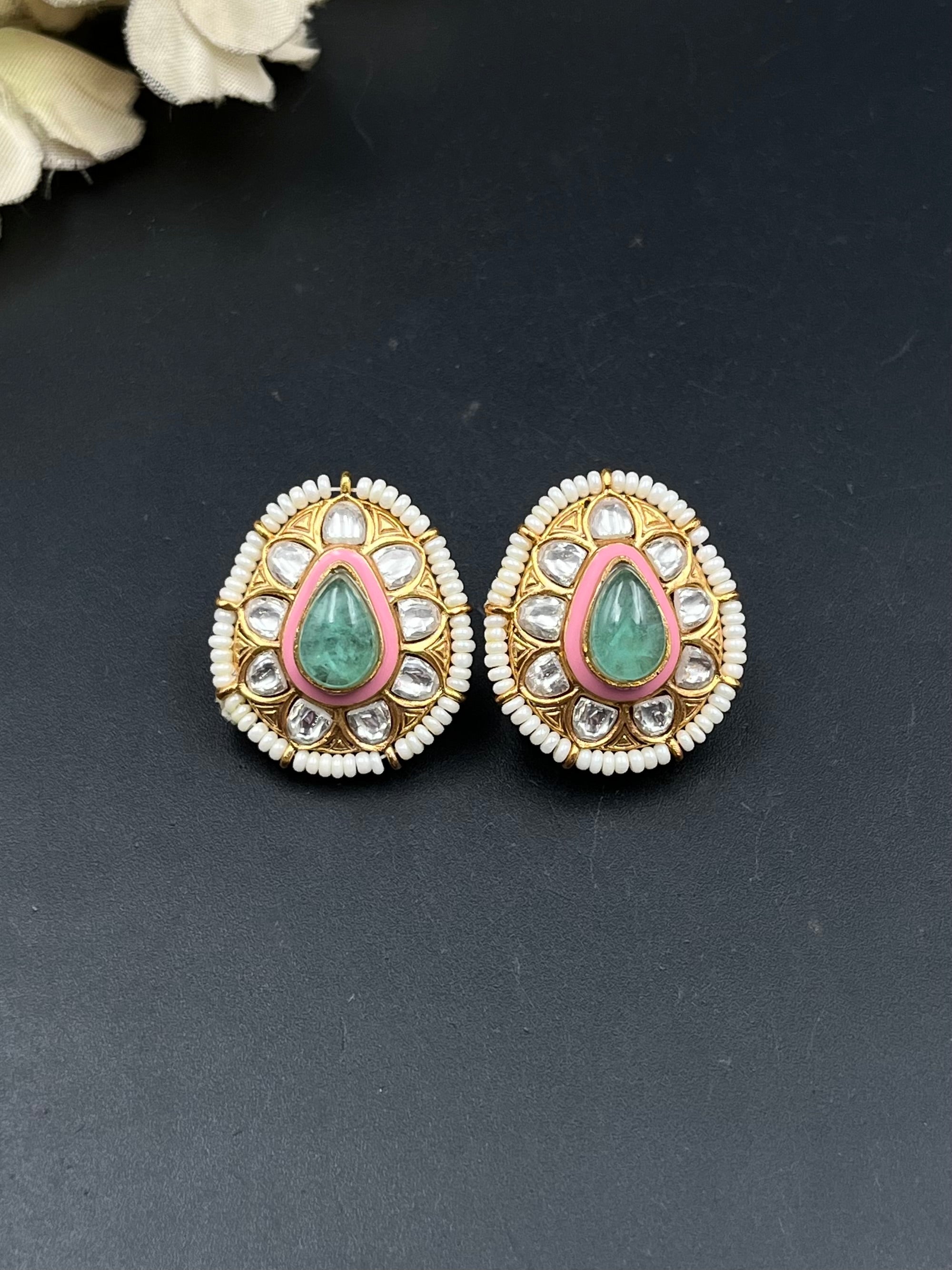 HIYANA EARRING