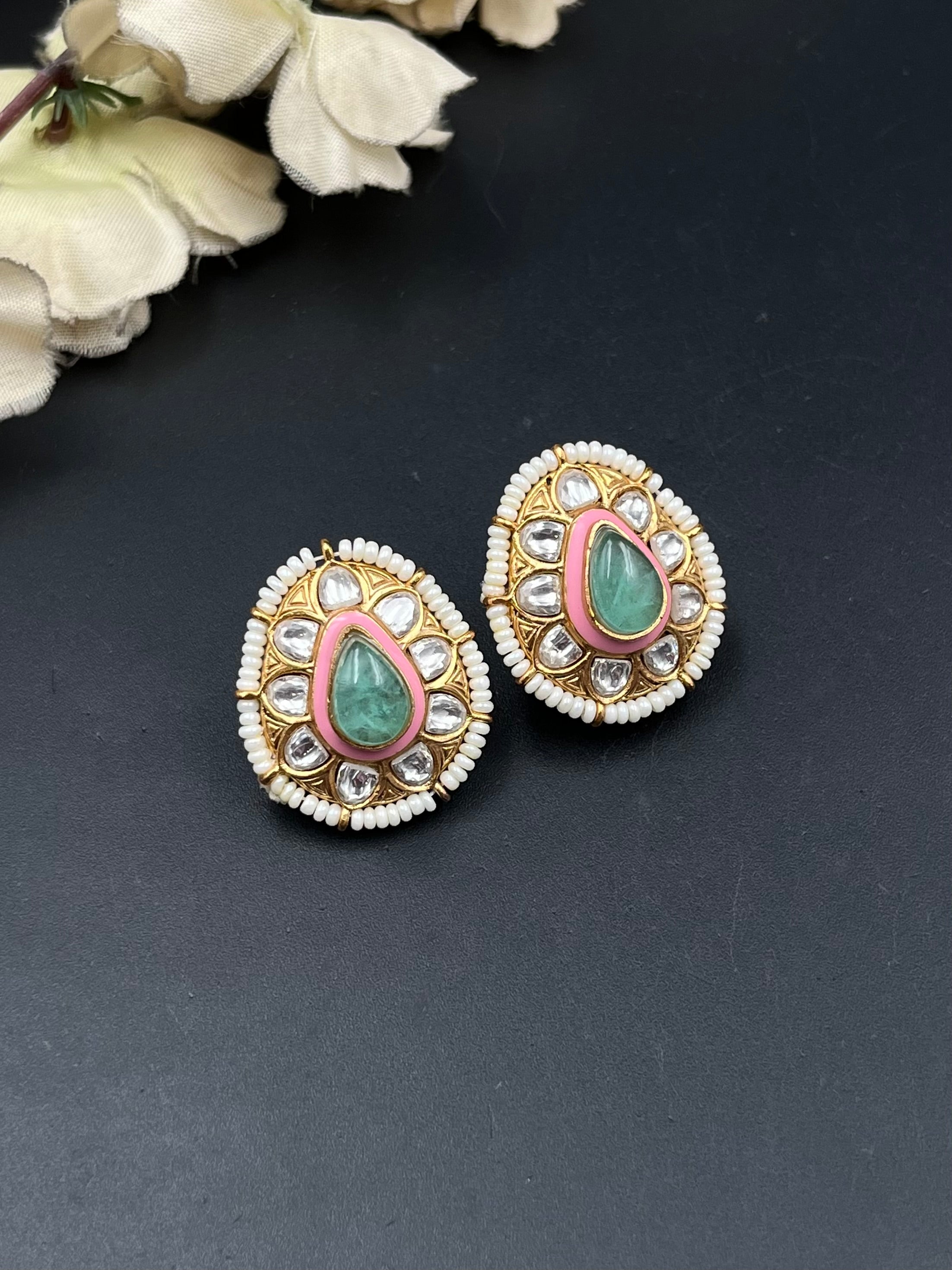 HIYANA EARRING