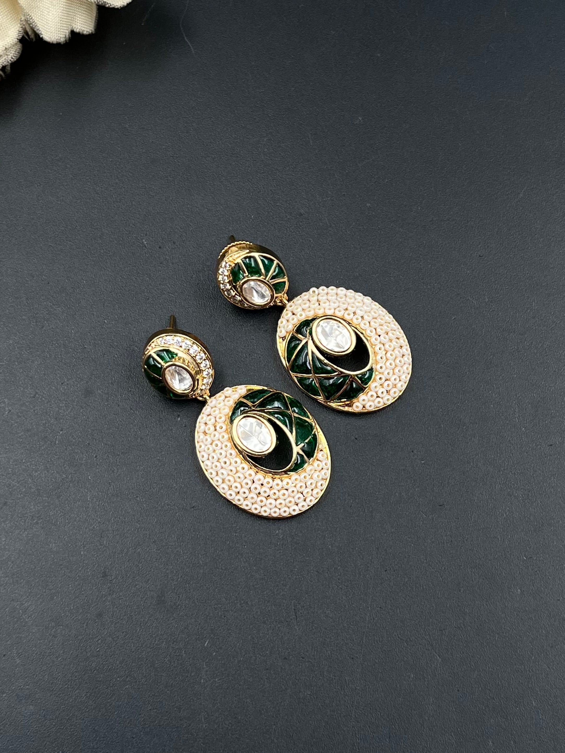 MIYAA EARRING