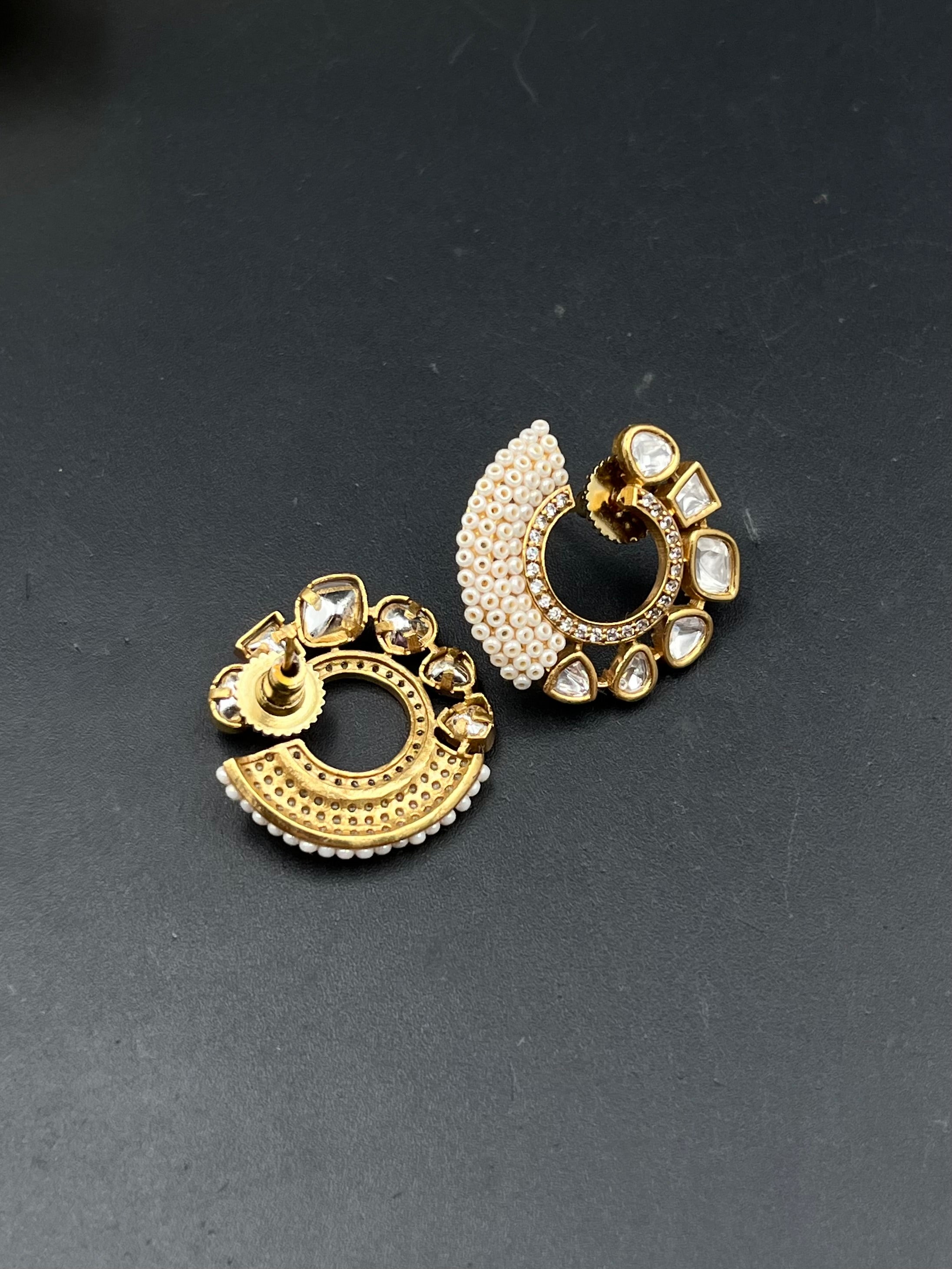 RIMA EARRING