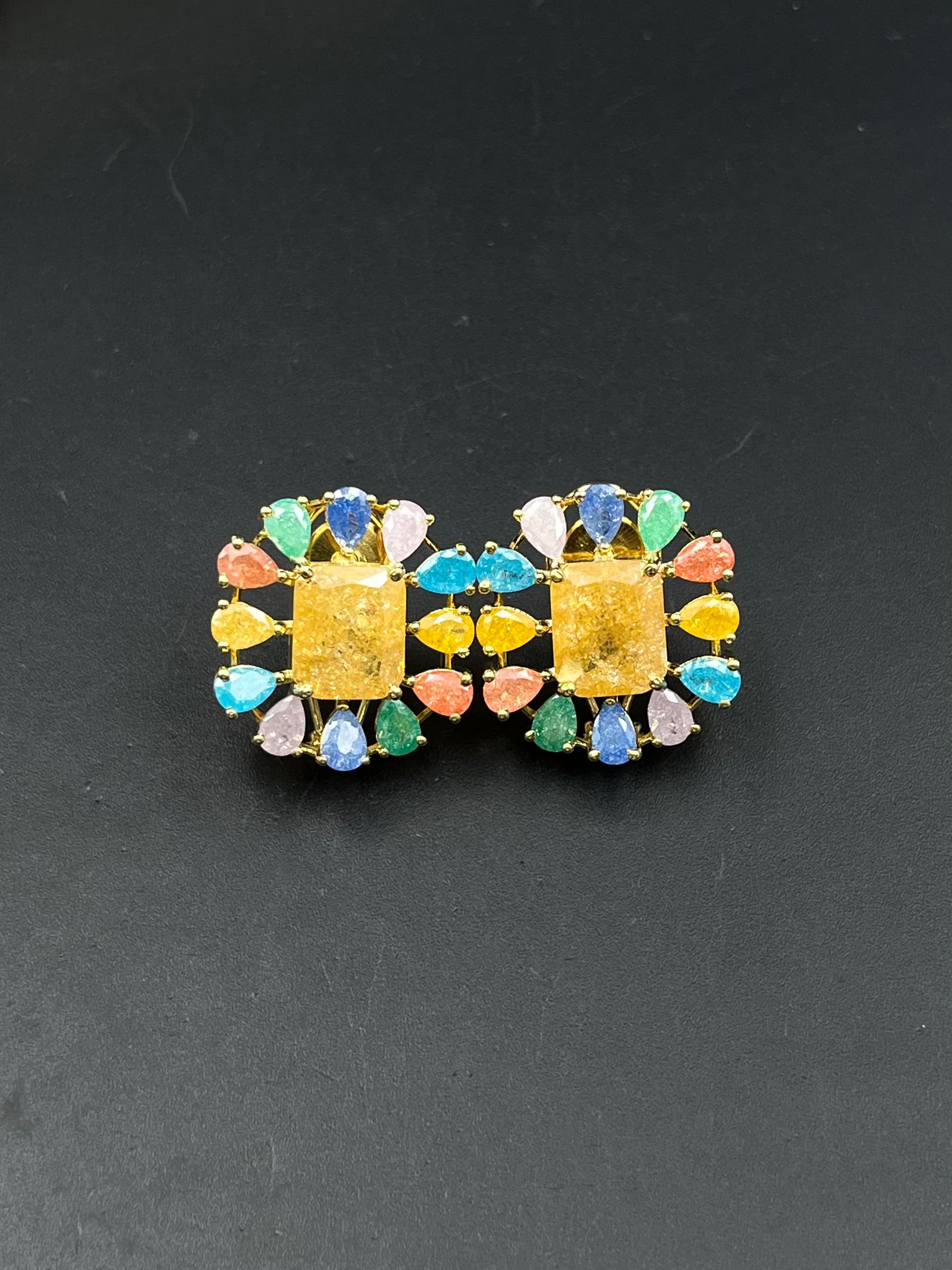 DIKSHU EARRING