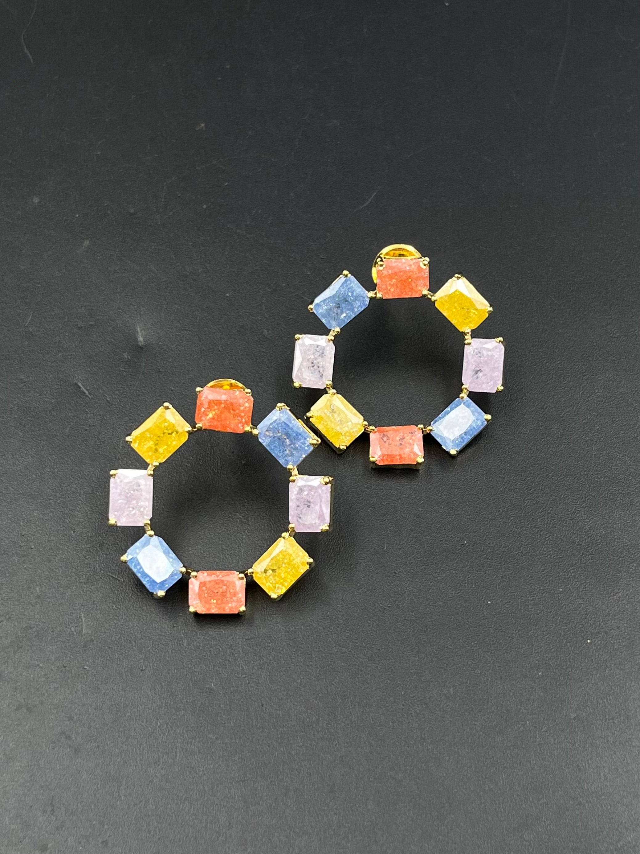 TASU EARRING