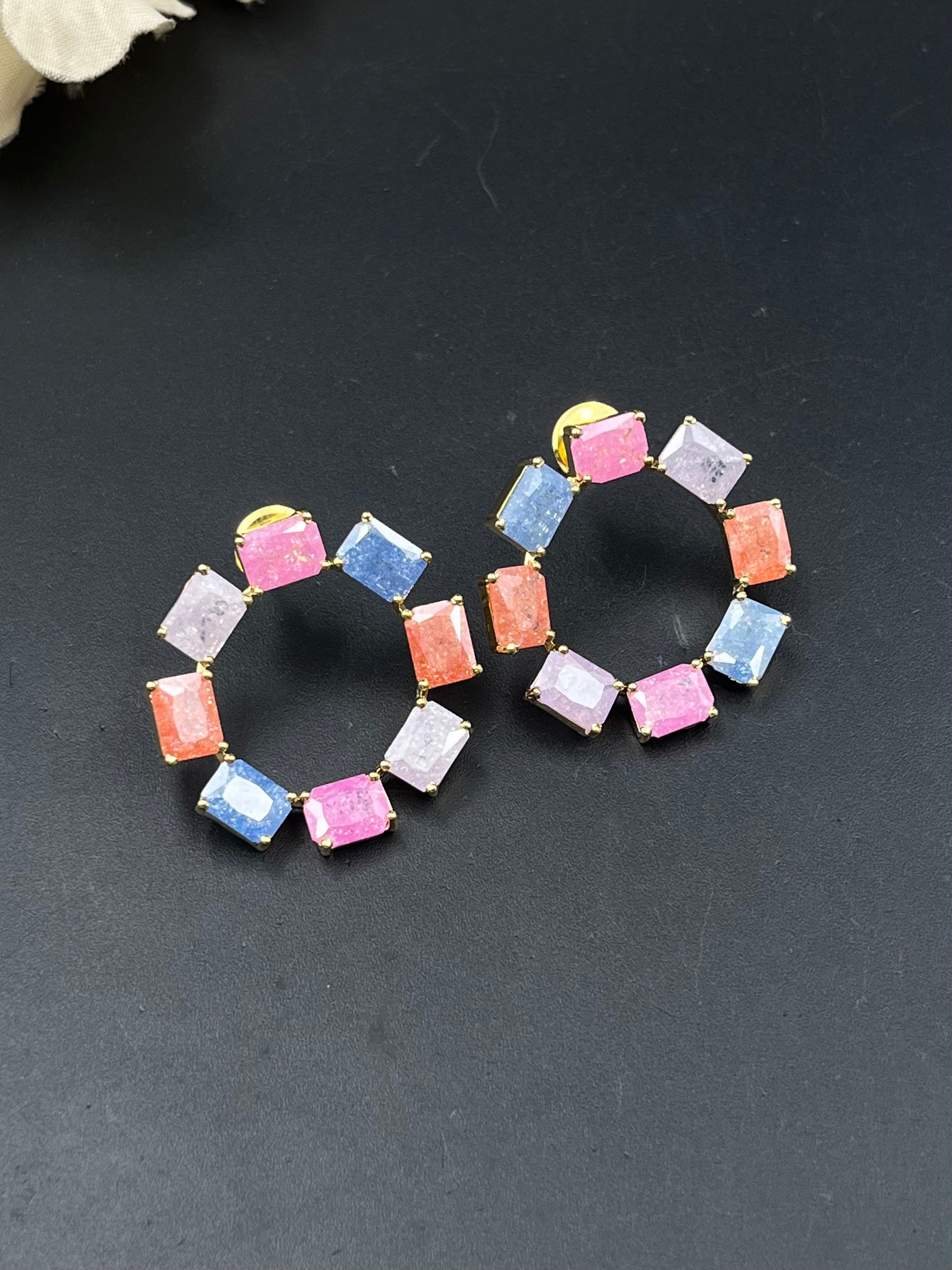 TASU EARRING