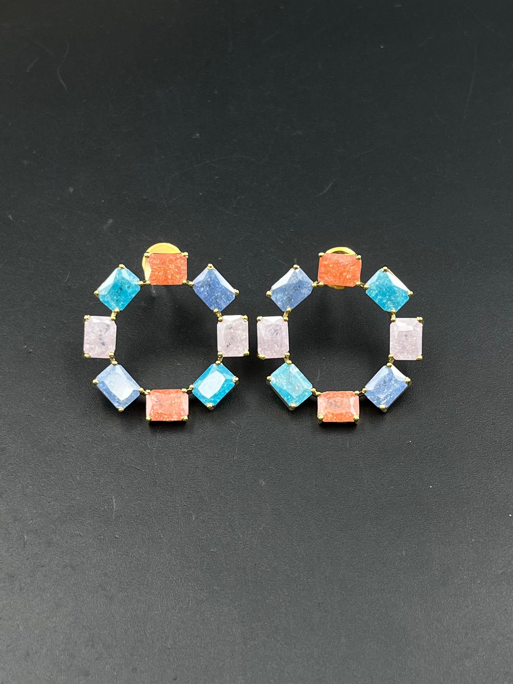 TASU EARRING