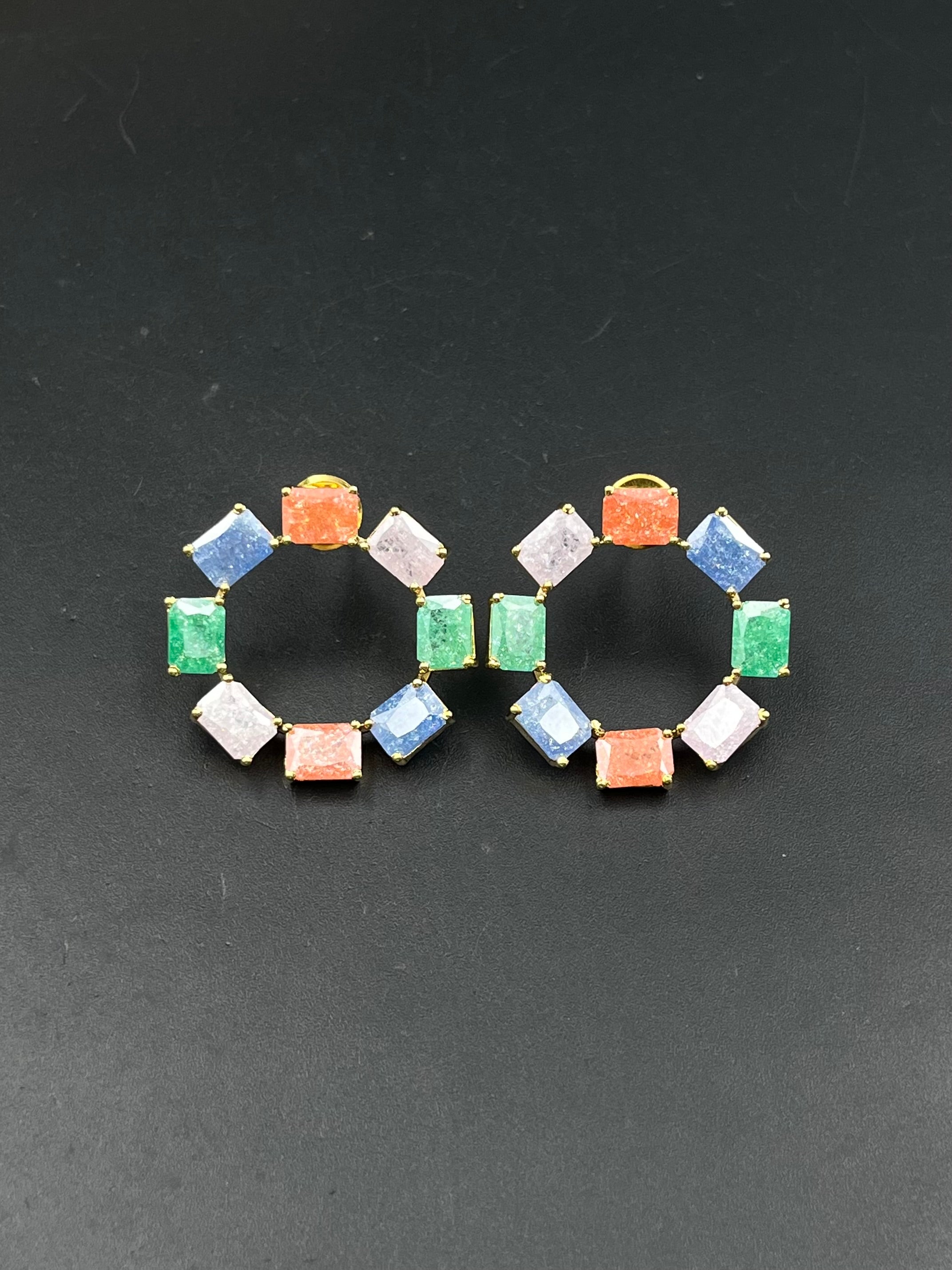 TASU EARRING