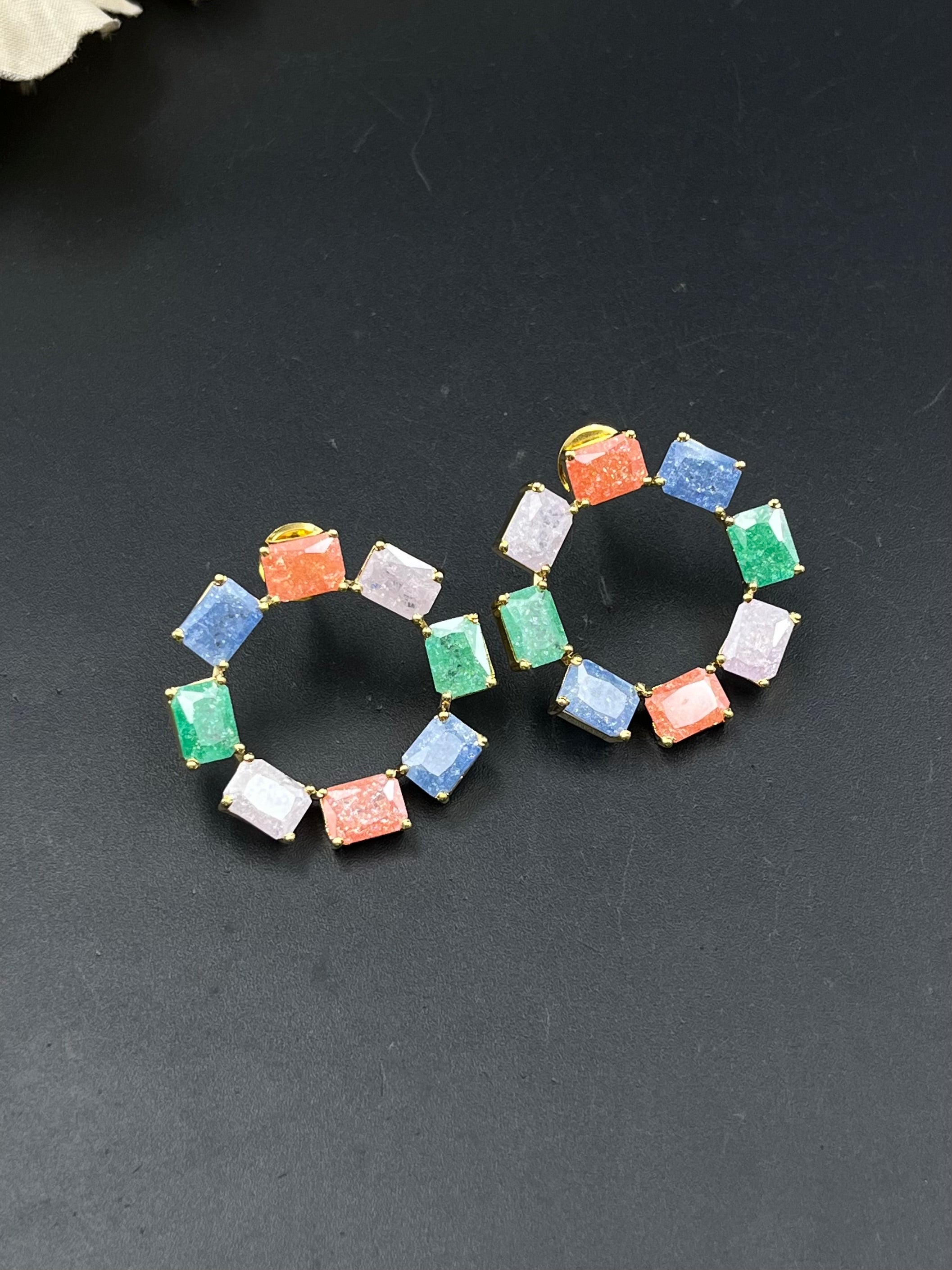 TASU EARRING