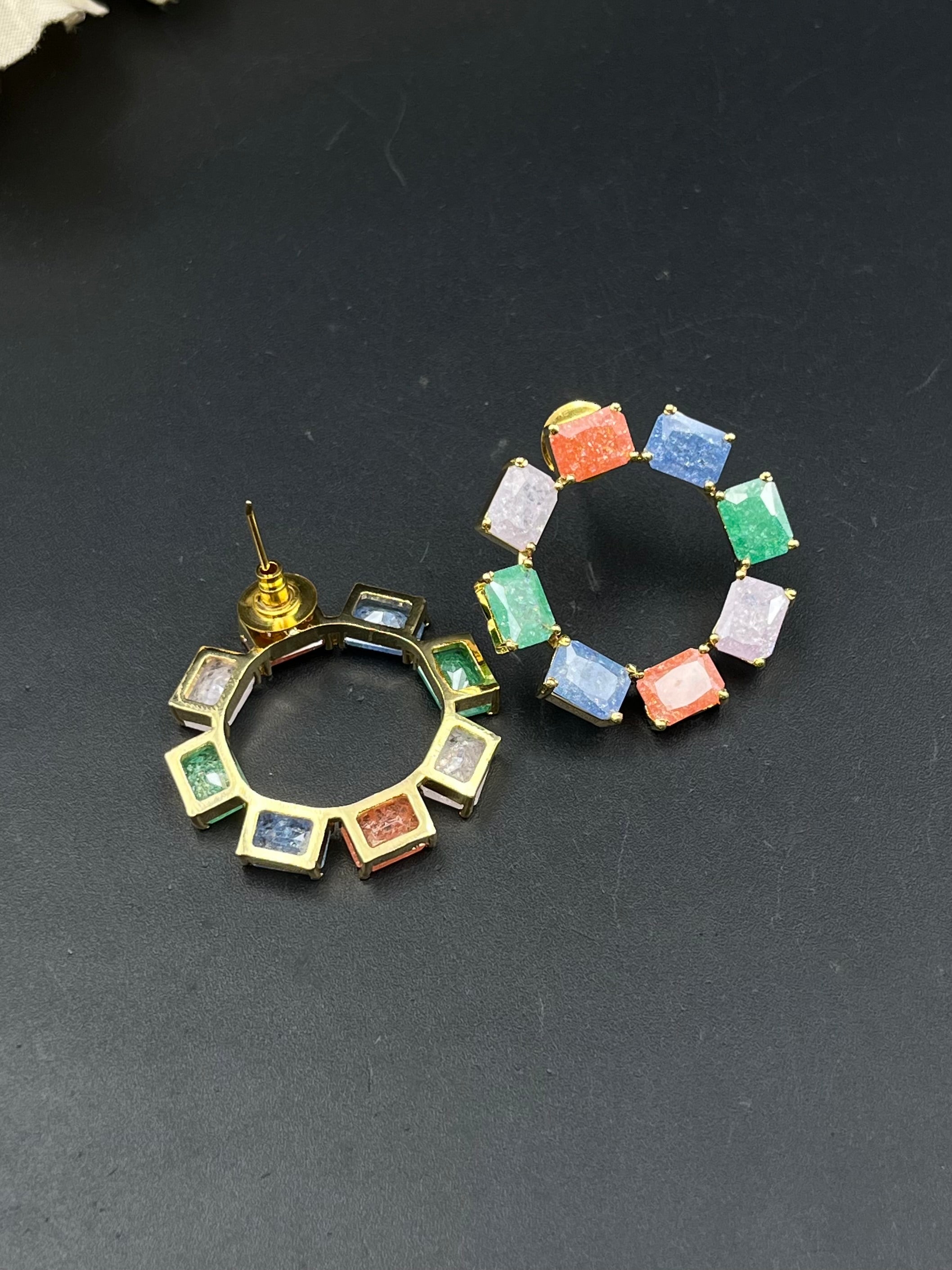 TASU EARRING