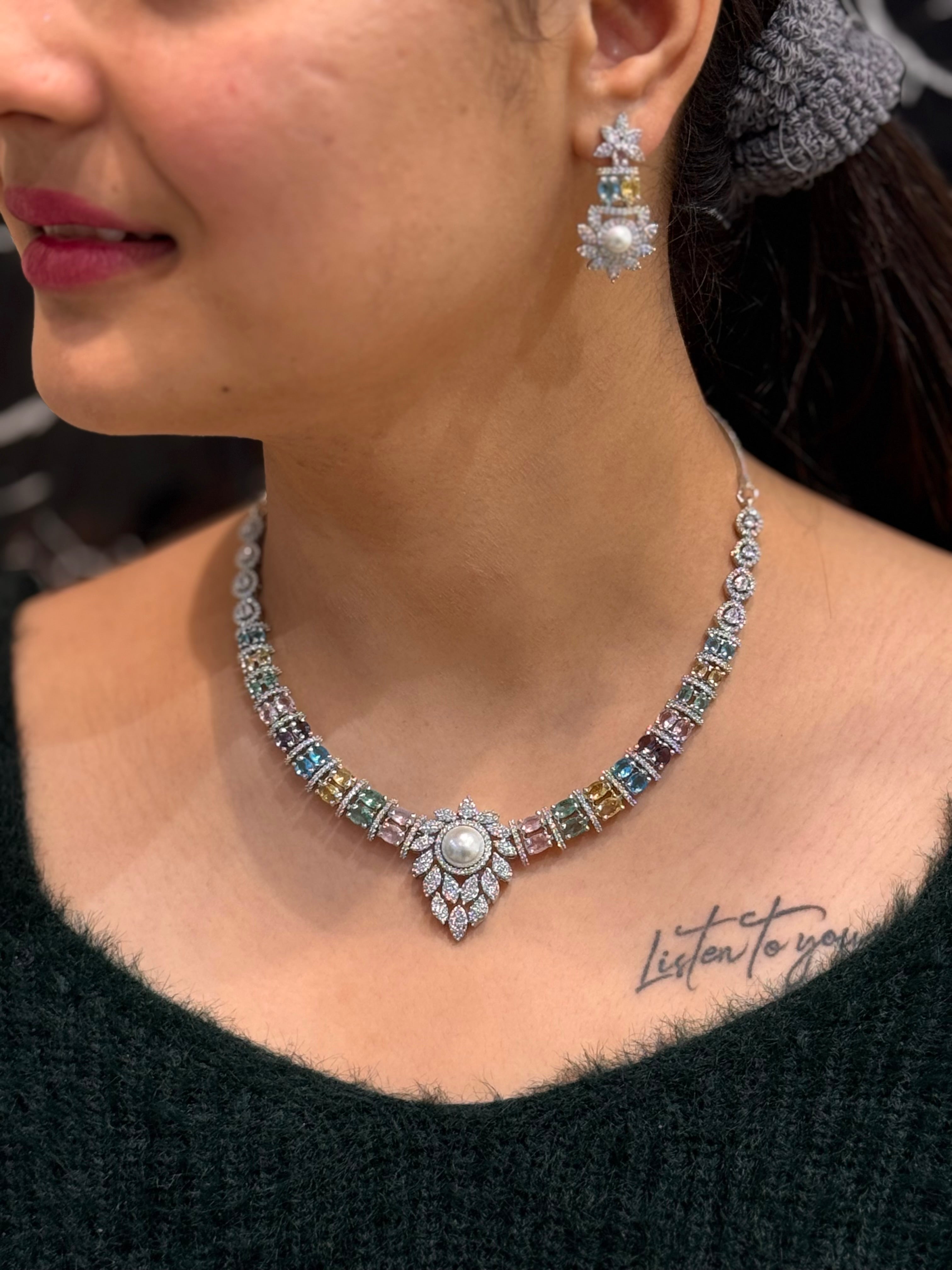NEHAL NECKLACE